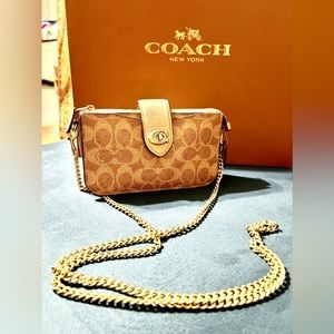 Coach Mini Bag Chain Wallet